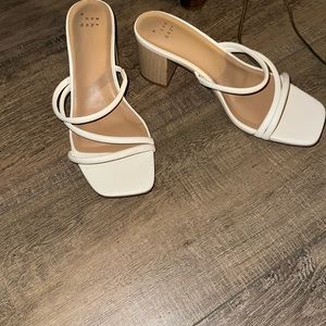 White heels brand new